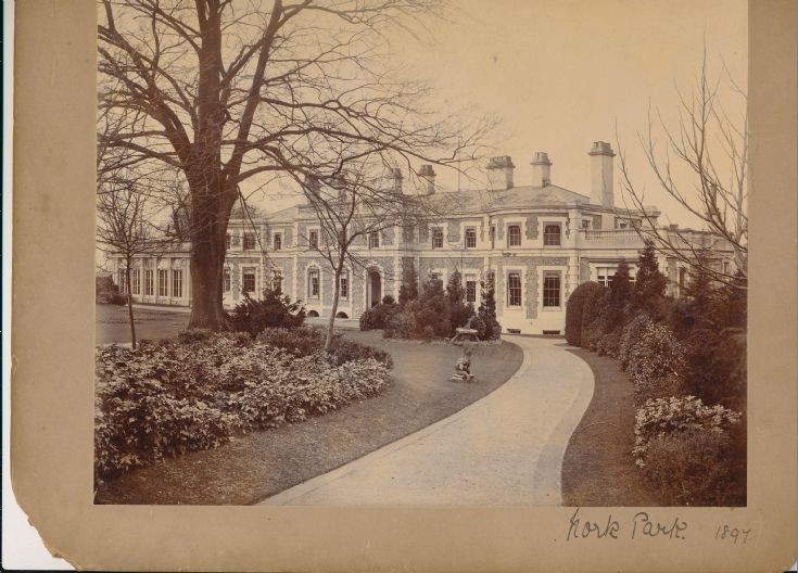 Nork House