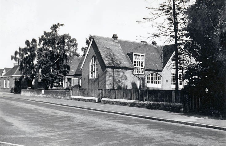 Village School  Banstead High Street