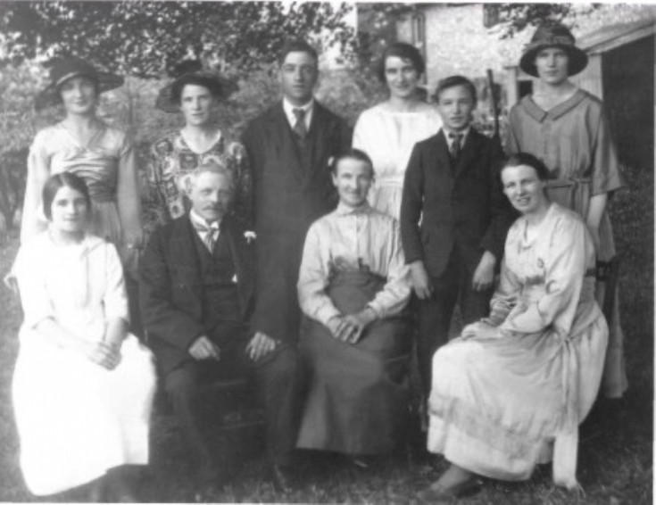 The Muggeridges at 1 Apsley Cottages, Park road
