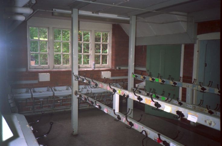 Banstead First School