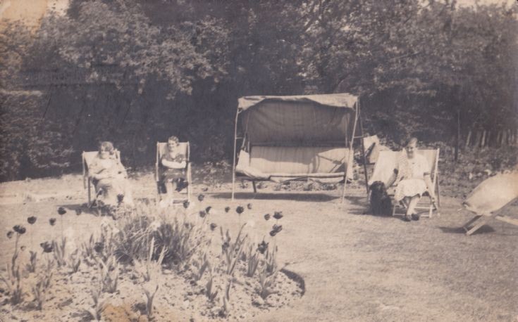 Garden of Woolpack pub 